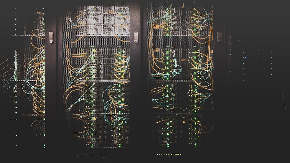 Cloud hosting and DevOps for scalable software platforms